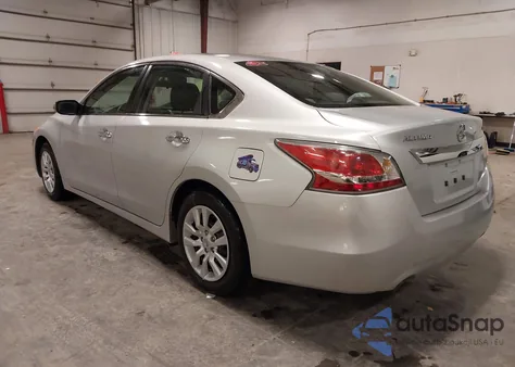 2015 Nissan Altima 2.5/2.5 S/2.5 Sl/2.5 Sv from USA, damaged, VIN 1N4AL3AP5FN391821